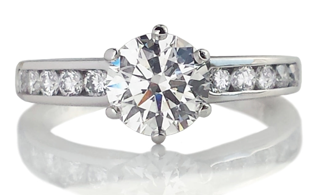 Tiffany & Co 1.13tcw E/VS1 Round Brilliant Cut Diamond Engagement Ring with Side Stones