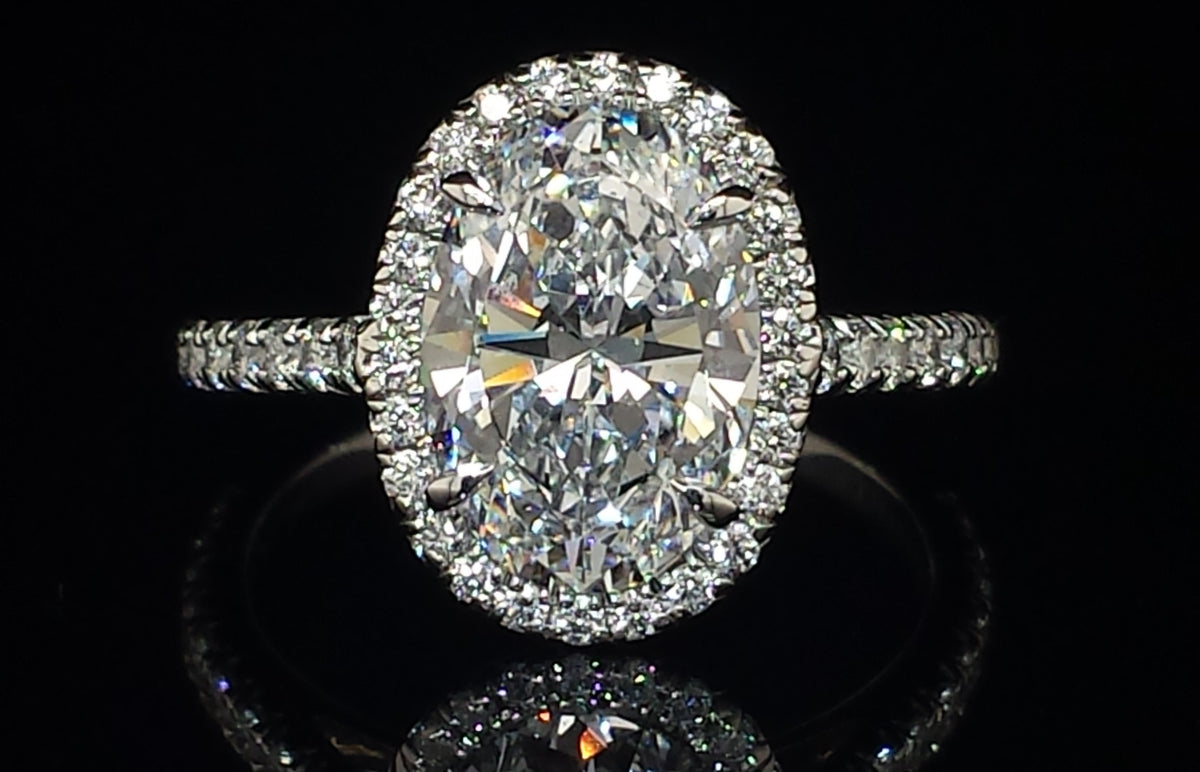 Tiffany & Co 1.69ct D/VS2 Oval Diamond Soleste Engagement Ring