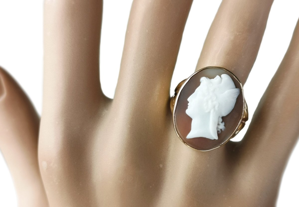 Antique 19th Century Ganymede Cameo Ring in Gold - Bloomsbury Manor Ltd