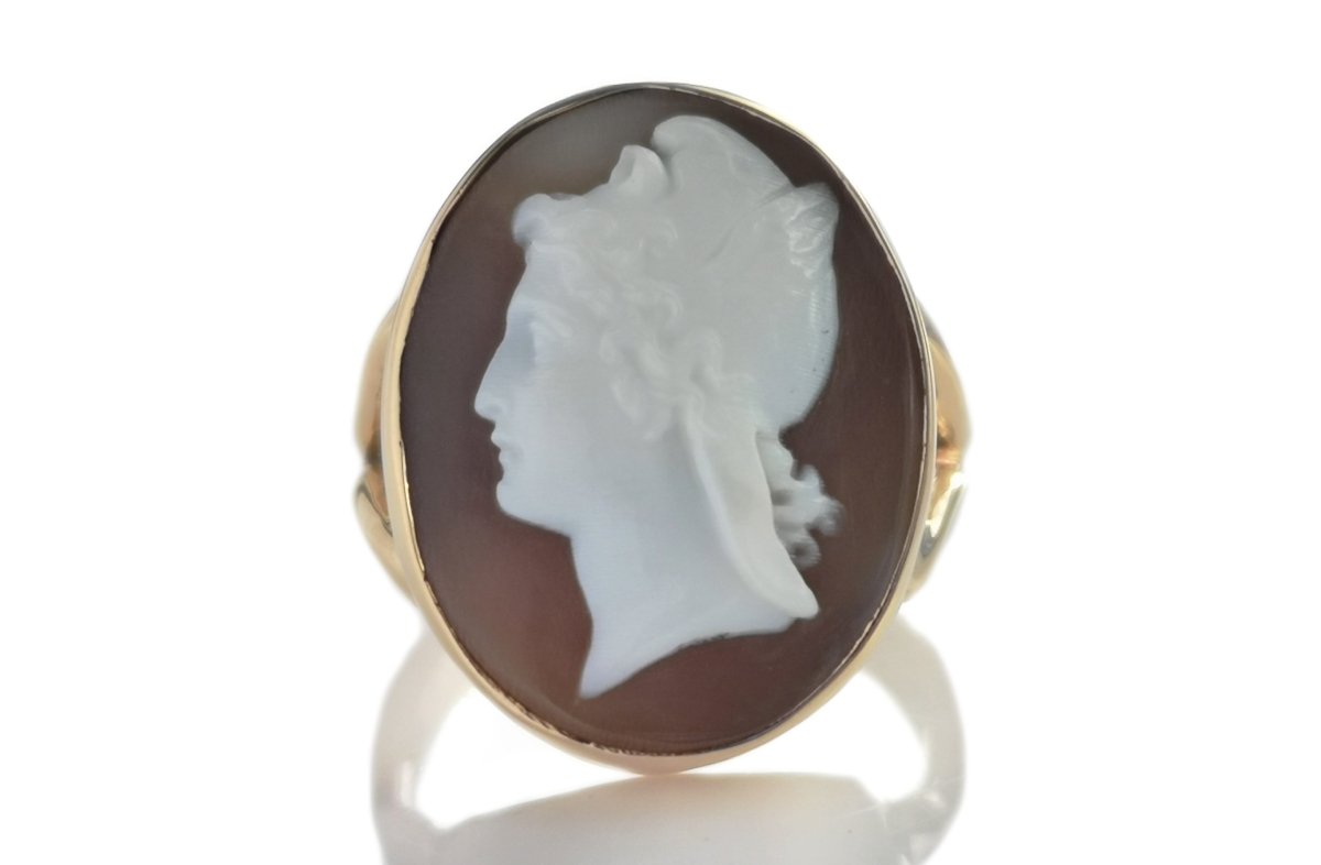 Antique 19th Century Ganymede Cameo Ring in Gold - Bloomsbury Manor Ltd