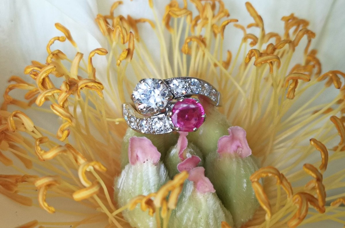 Antique Edwardian 2.10tcw Old European Cut Diamond & Ruby Toi et Moi Ring - Bloomsbury Manor Ltd