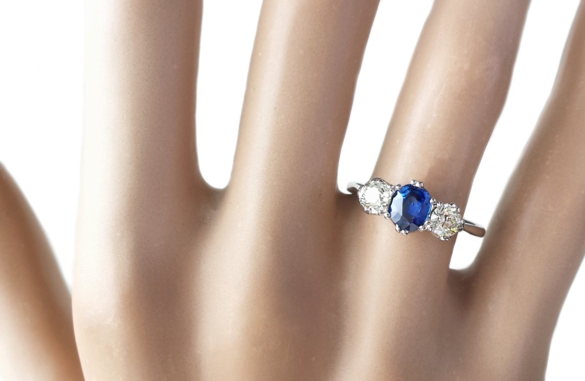 Antique Edwardian 3 - Stone 1.20tcw Natural Sapphire & Old European Cut Diamond Engagement Ring - Bloomsbury Manor Ltd