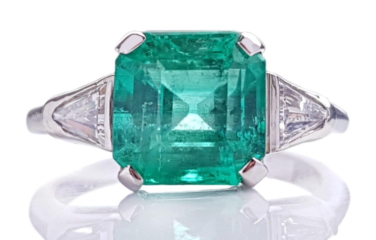 Mid Century 3.01ct Square Cut Emerald & Trillion Cut Diamond Engagement Ring - Bloomsbury Manor Ltd