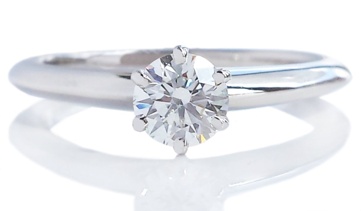 Tiffany & Co. 0.44ct H/SI1 Triple XXX Round Brilliant Diamond Engagement Ring - Bloomsbury Manor Ltd
