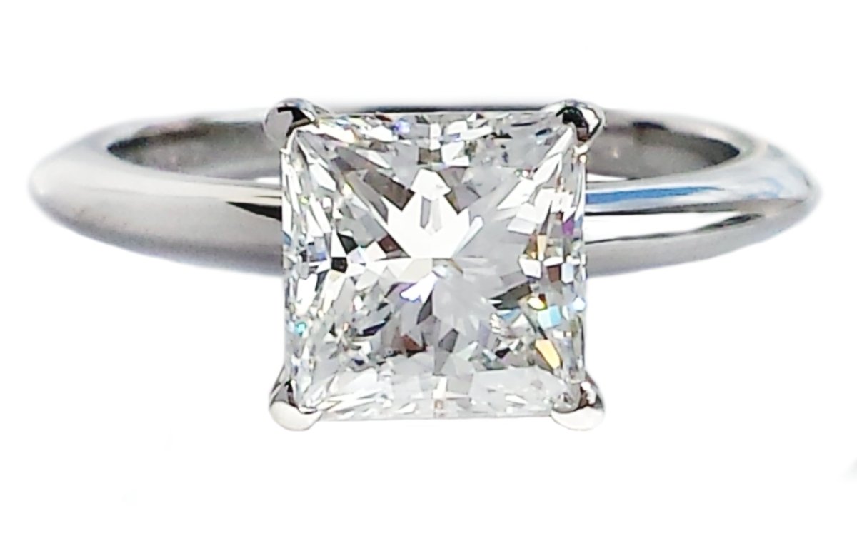Tiffany & Co. 1.54ct F/VVS2 Princess Cut Diamond Engagement Ring - Bloomsbury Manor Ltd