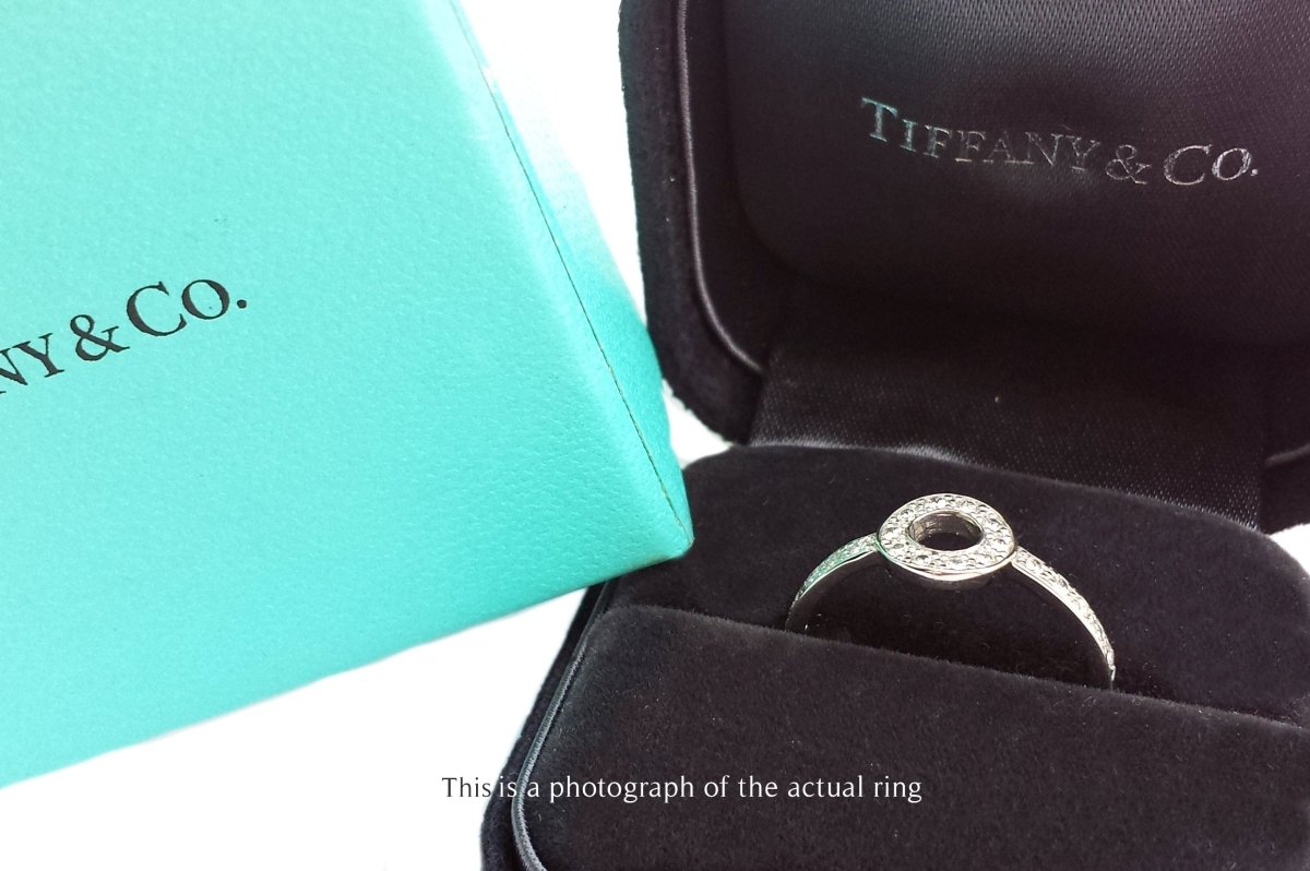 Tiffany & Co Circle Diamond Platinum Ring - Bloomsbury Manor Ltd