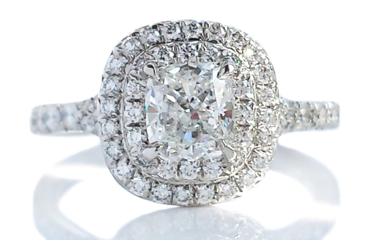Tiffany & Co. Soleste 0.85tcw D/VS1 Diamond Engagement Ring - Bloomsbury Manor Ltd