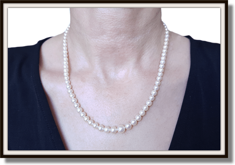 Vintage 1967 Graduated Akoya Cultured Pearl Necklace 18" - Bloomsbury Manor Ltd