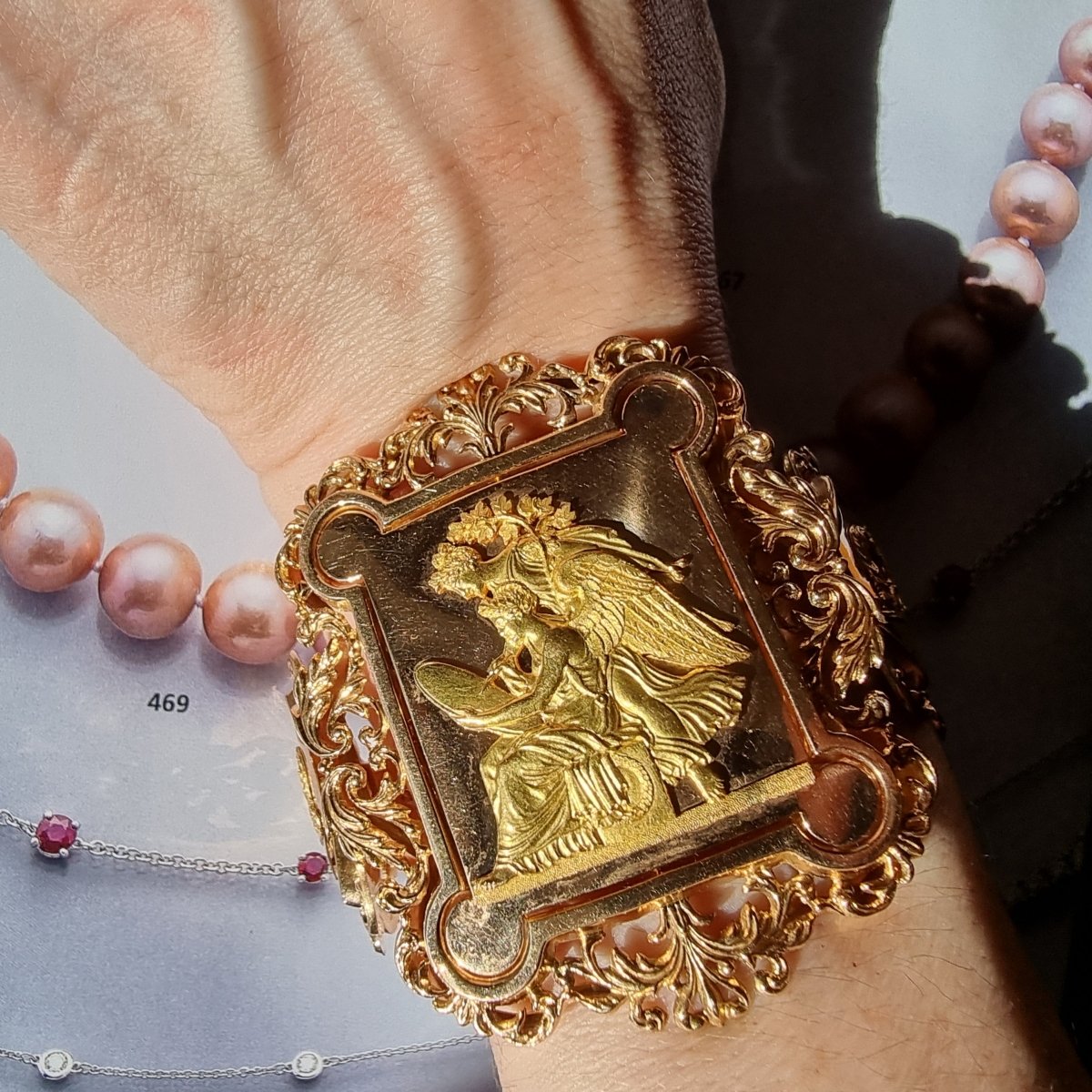 Antique French Louis Philippe 1840 18k Yellow & Rose Gold Neo Classical Cuff Bracelet - Bloomsbury Manor Ltd