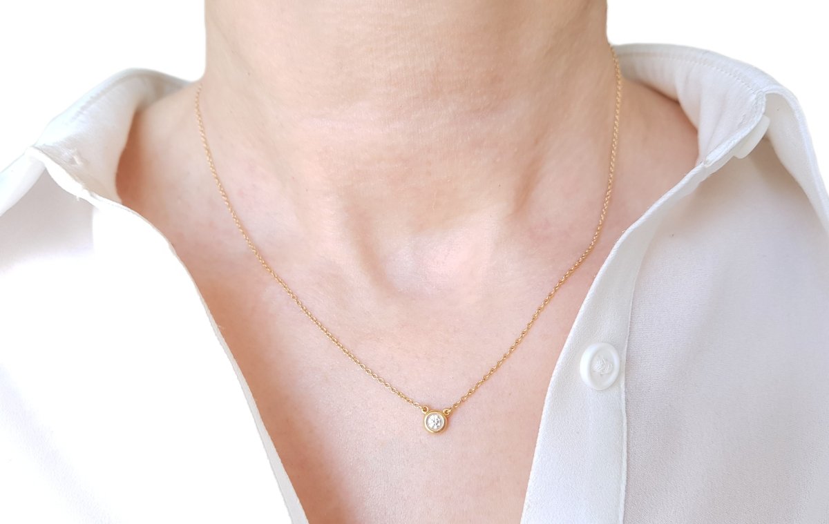 Tiffany & Co. 0.12ct Diamonds By the Yard, 750 16" Necklace - Bloomsbury Manor Ltd