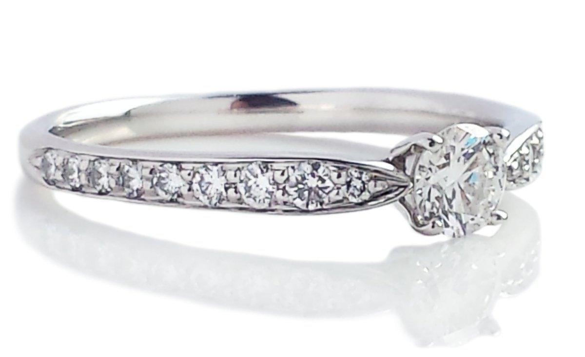 Tiffany & Co. 0.24ct G/VVS2 Harmony Round Brilliant Cut Diamond Engagement Ring - Bloomsbury Manor Ltd