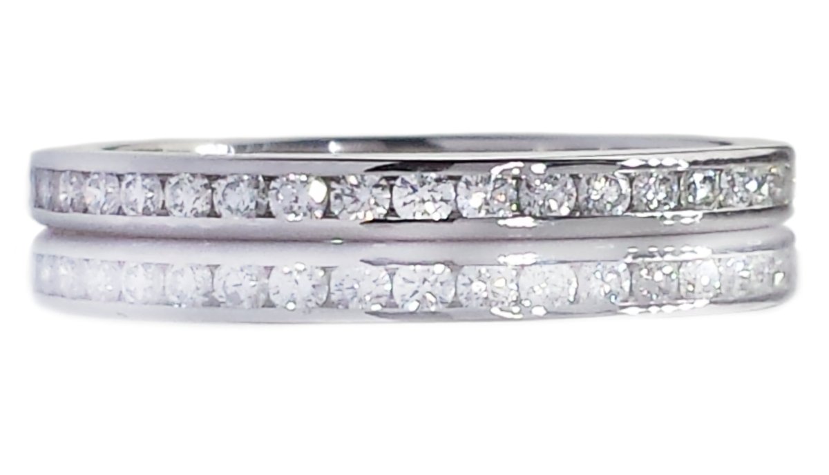 Tiffany & Co. 0.42ct 2mm Full Circle Channel Set Diamond Wedding Band - Bloomsbury Manor Ltd