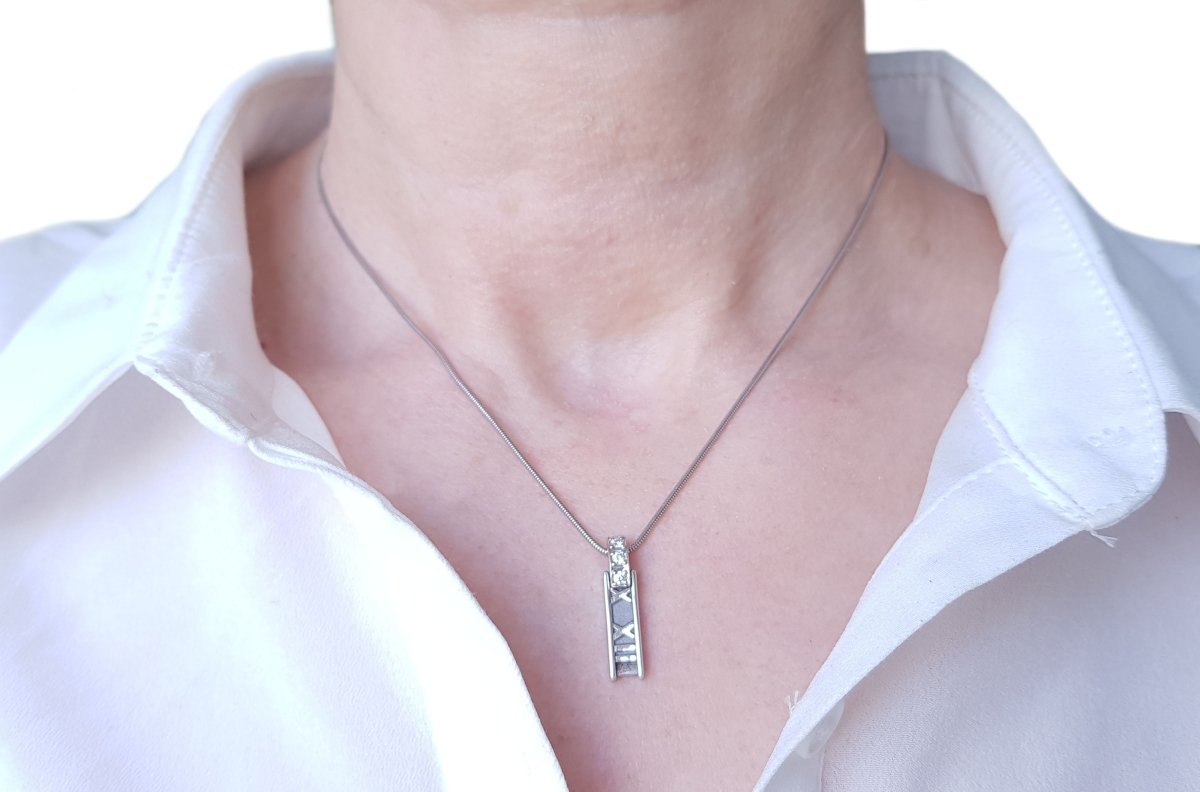 Tiffany & Co .10ct Diamond Atlas Pendant 750 (Gold) Snake Chain 16" - Bloomsbury Manor Ltd