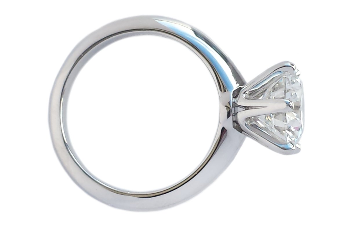 Tiffany & Co. 2.56ct E/VS1 Triple XXX Round Brilliant Cut Diamond Engagement Ring - Bloomsbury Manor Ltd