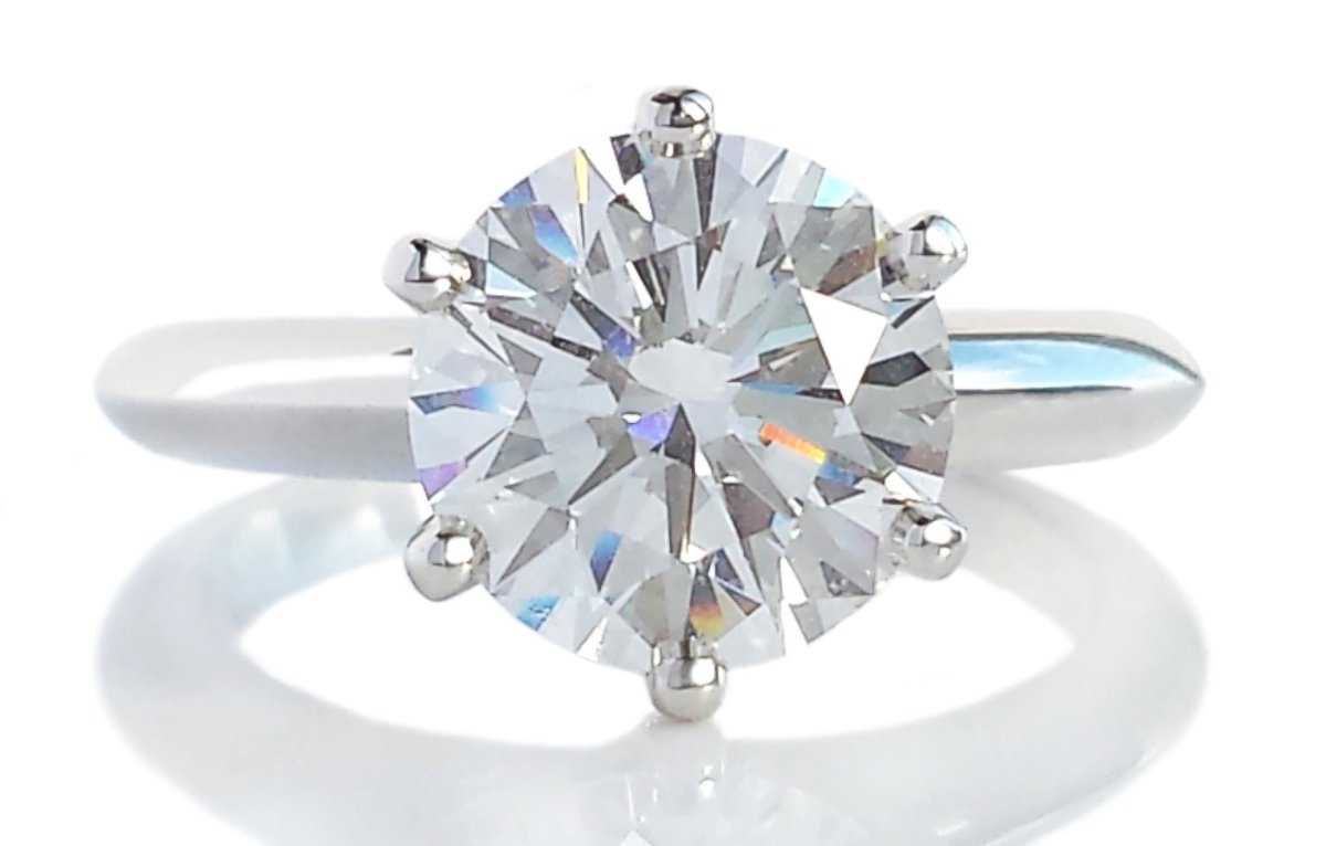 Tiffany & Co. 2.56ct E/VS1 Triple XXX Round Brilliant Cut Diamond Engagement Ring - Bloomsbury Manor Ltd