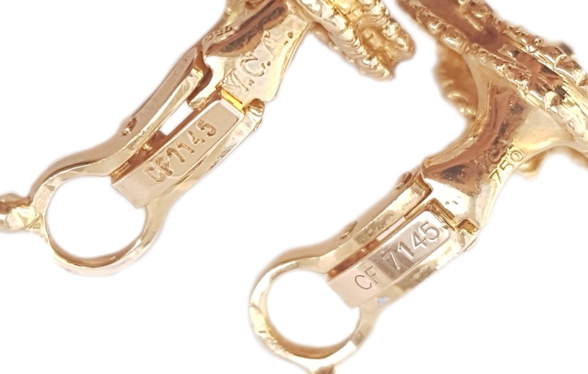 Van Cleef & Arpels Vintage Alhambra Earrings in 18k Gold - Bloomsbury Manor Ltd