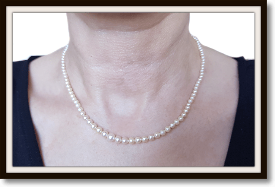 Vintage 16in Graduated Cultured Akoya Pearl Necklace 9K White Gold Clasp - Bloomsbury Manor Ltd