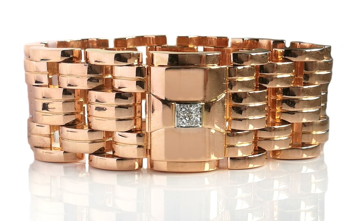 Vintage 1940s Bucherer Diamond Tank Bracelet Watch in 18k Rose Gold - Bloomsbury Manor Ltd