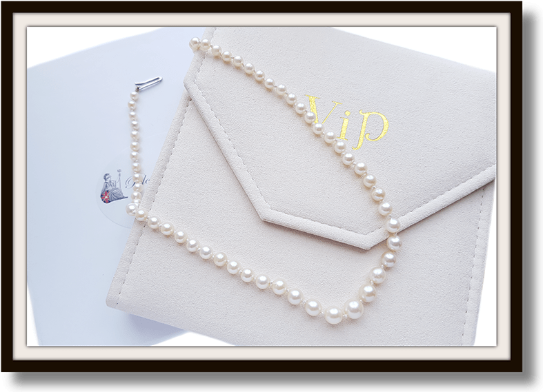 Vintage Pearl Graduated Hand Knotted Cultured Pearl Necklace 16" - Bloomsbury Manor Ltd