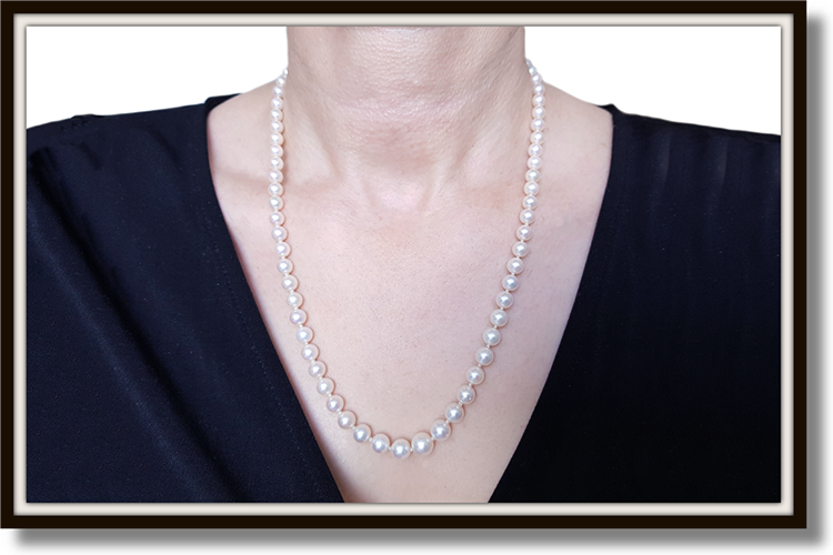 Vintage Graduated Akoya Cultured Pearl Necklace 20"