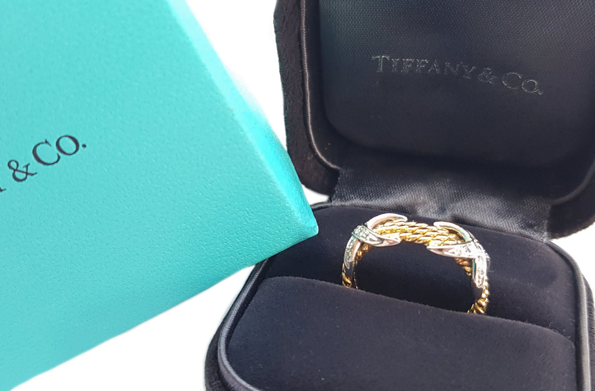 Tiffany & Co. Schlumberger Rope Three-row X Ring with Diamonds