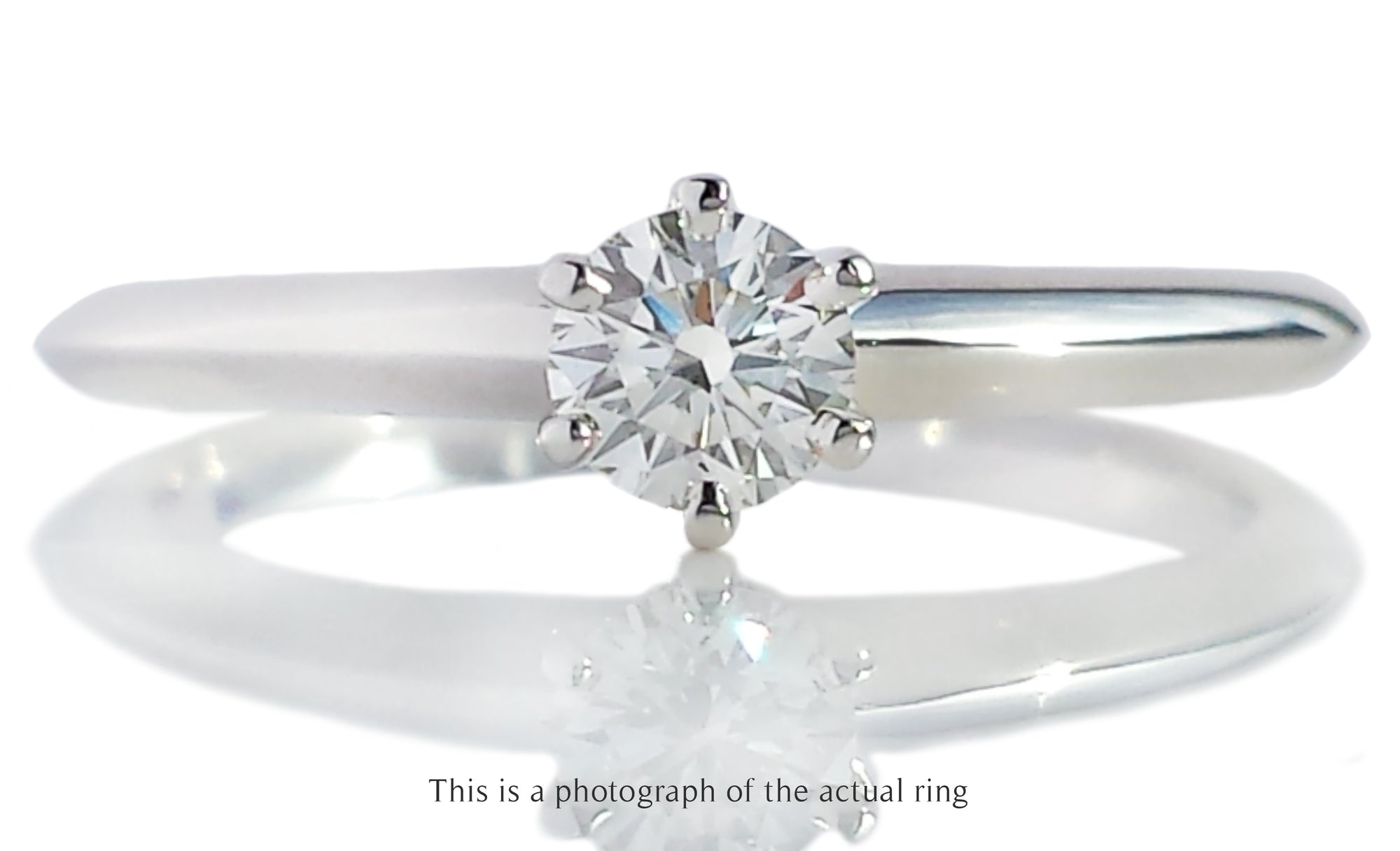 Tiffany & Co 0.31ct H/VVS1 Round Brilliant Cut Diamond Engagement Ring