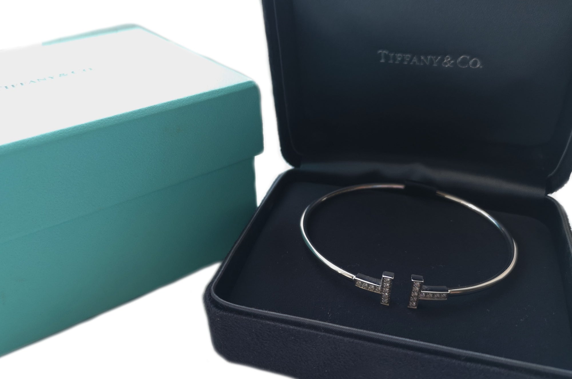 Tiffany & Co. T 18k White Gold Diamond Wire Bracelet - Large