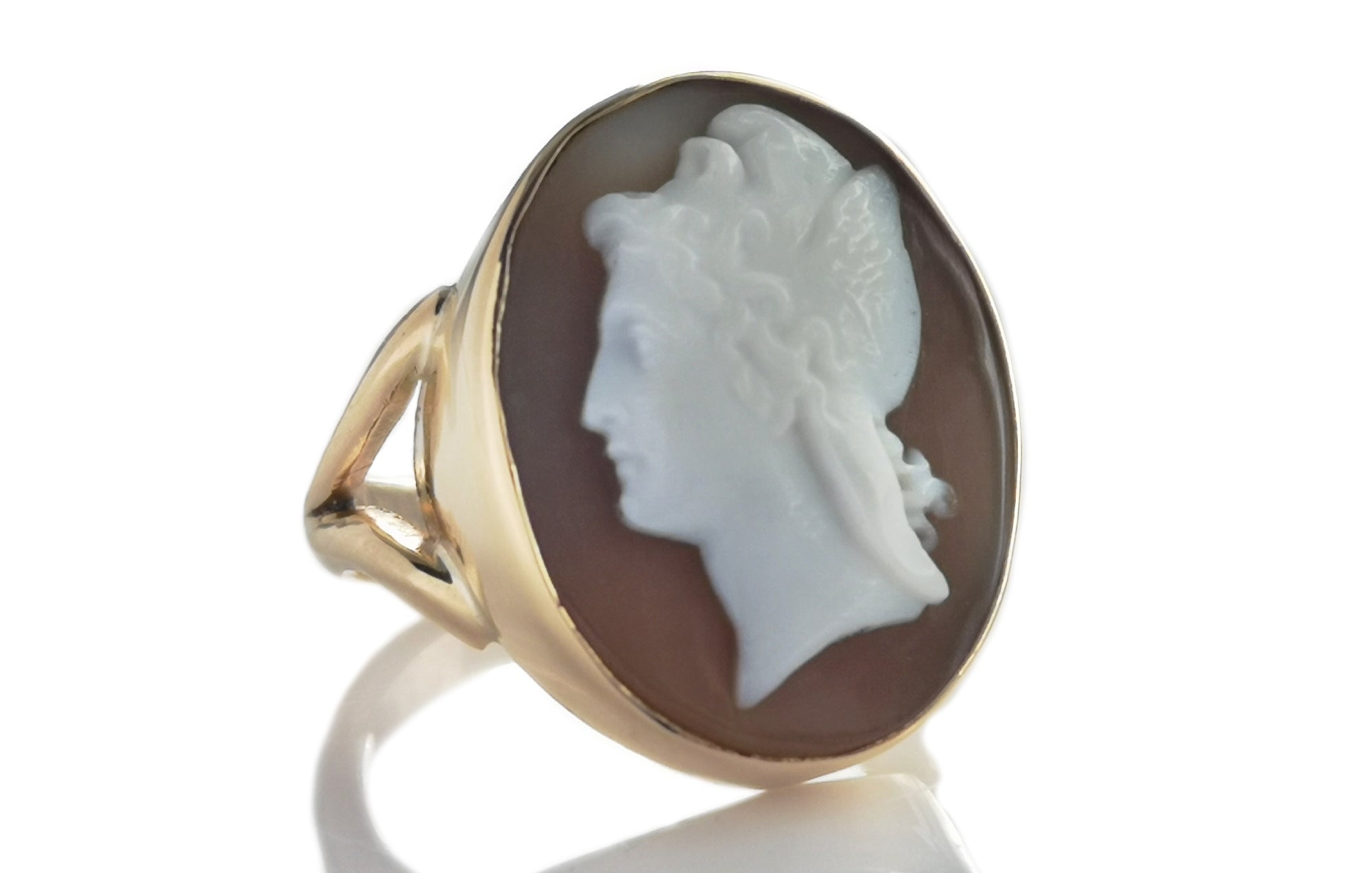 Antique 19th Century Ganymede Cameo Ring in Gold