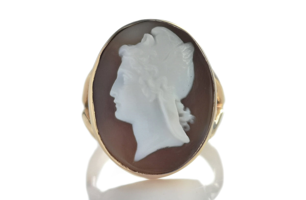 Antique Geogian Century Shell Cameo Ganymede Gold Ring