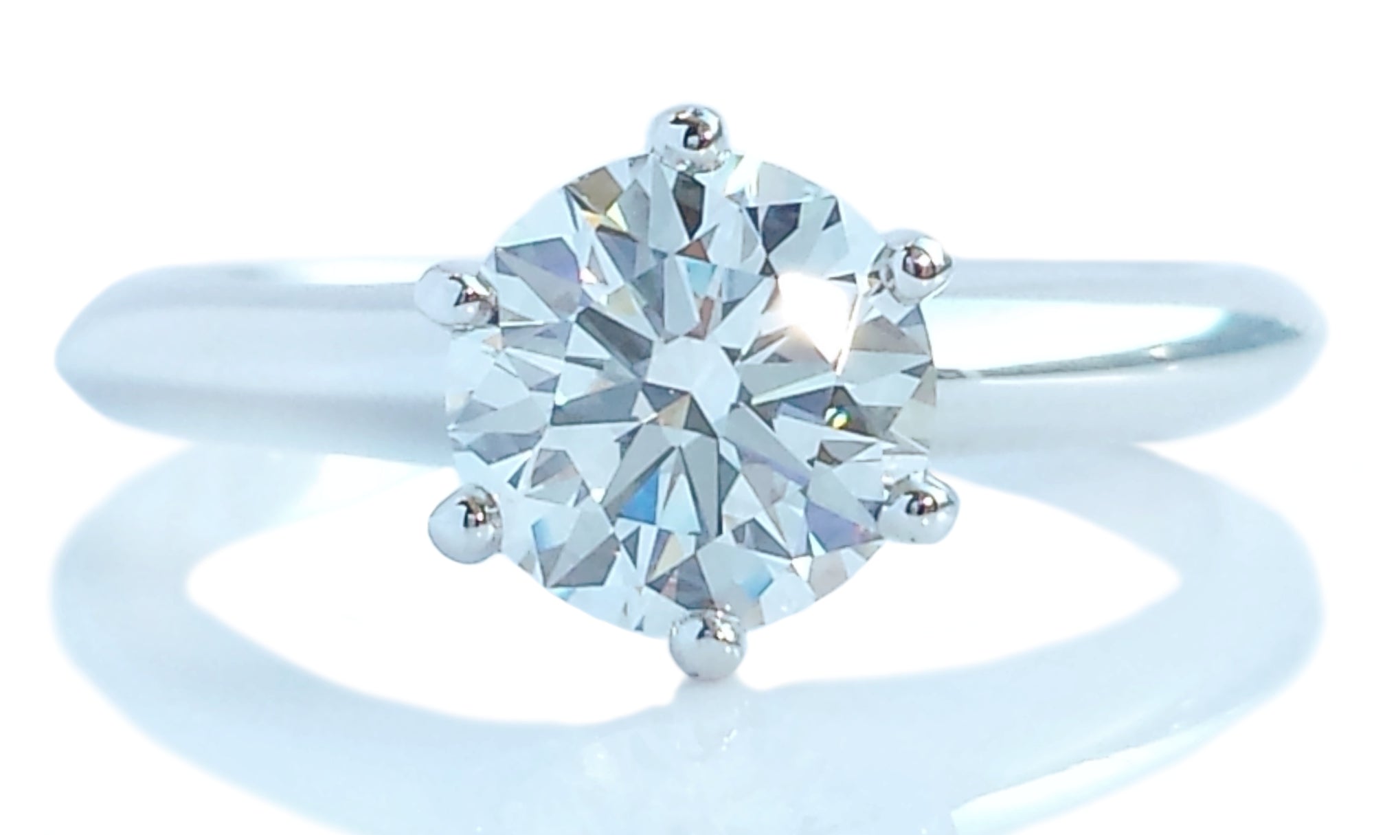 Tiffany & Co. 1.10ct I/VS1 Triple XXX Round Brilliant Diamond Engagement Ring