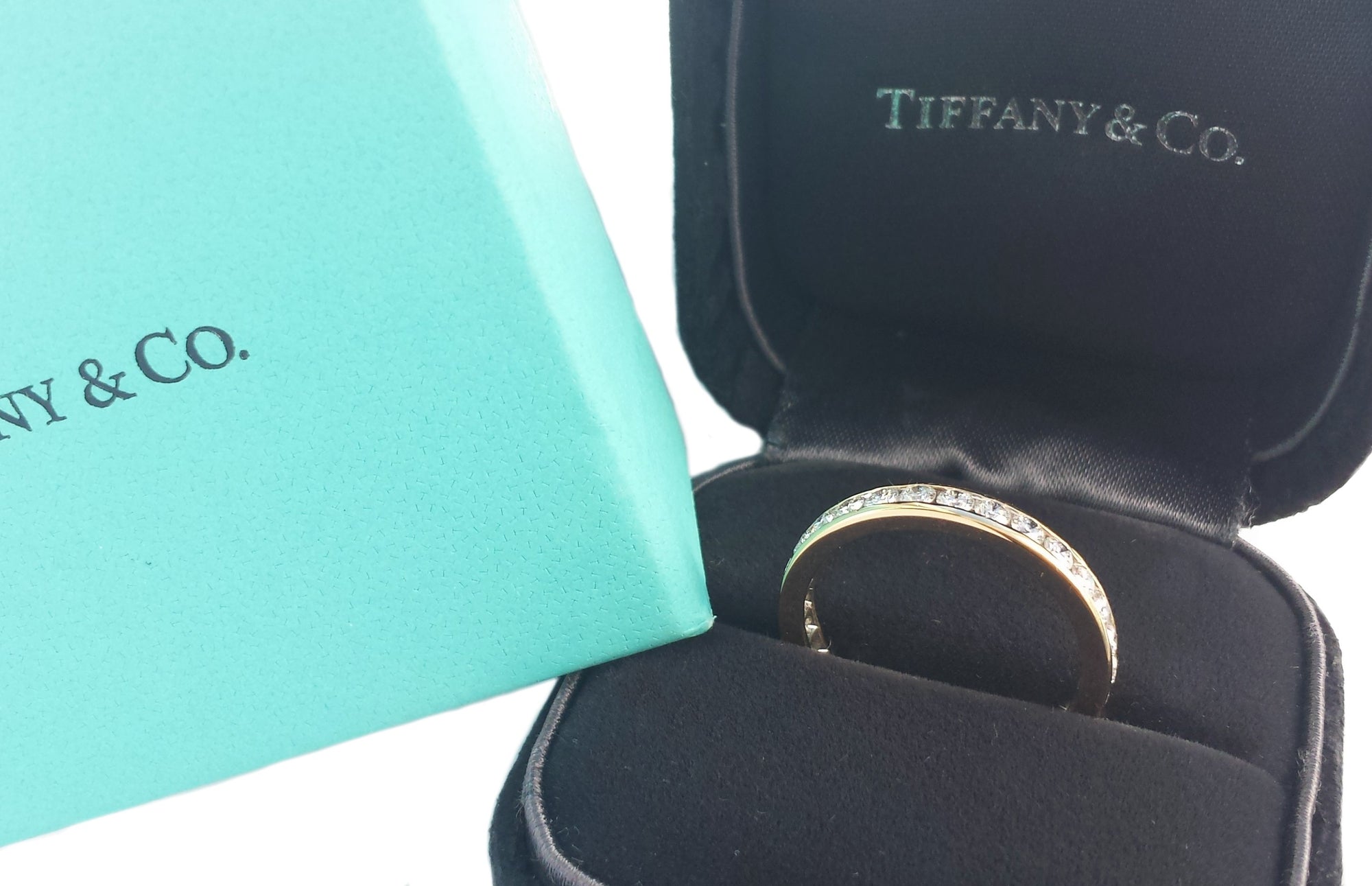 Tiffany & Co. 1.00tcw 3mm Full Circle Diamond Wedding Band, Size N
