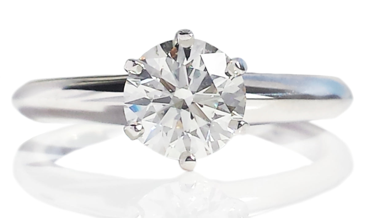 Tiffany & Co 0.92ct I/VS2 Triple XXX Round Brilliant Diamond Engagement Ring