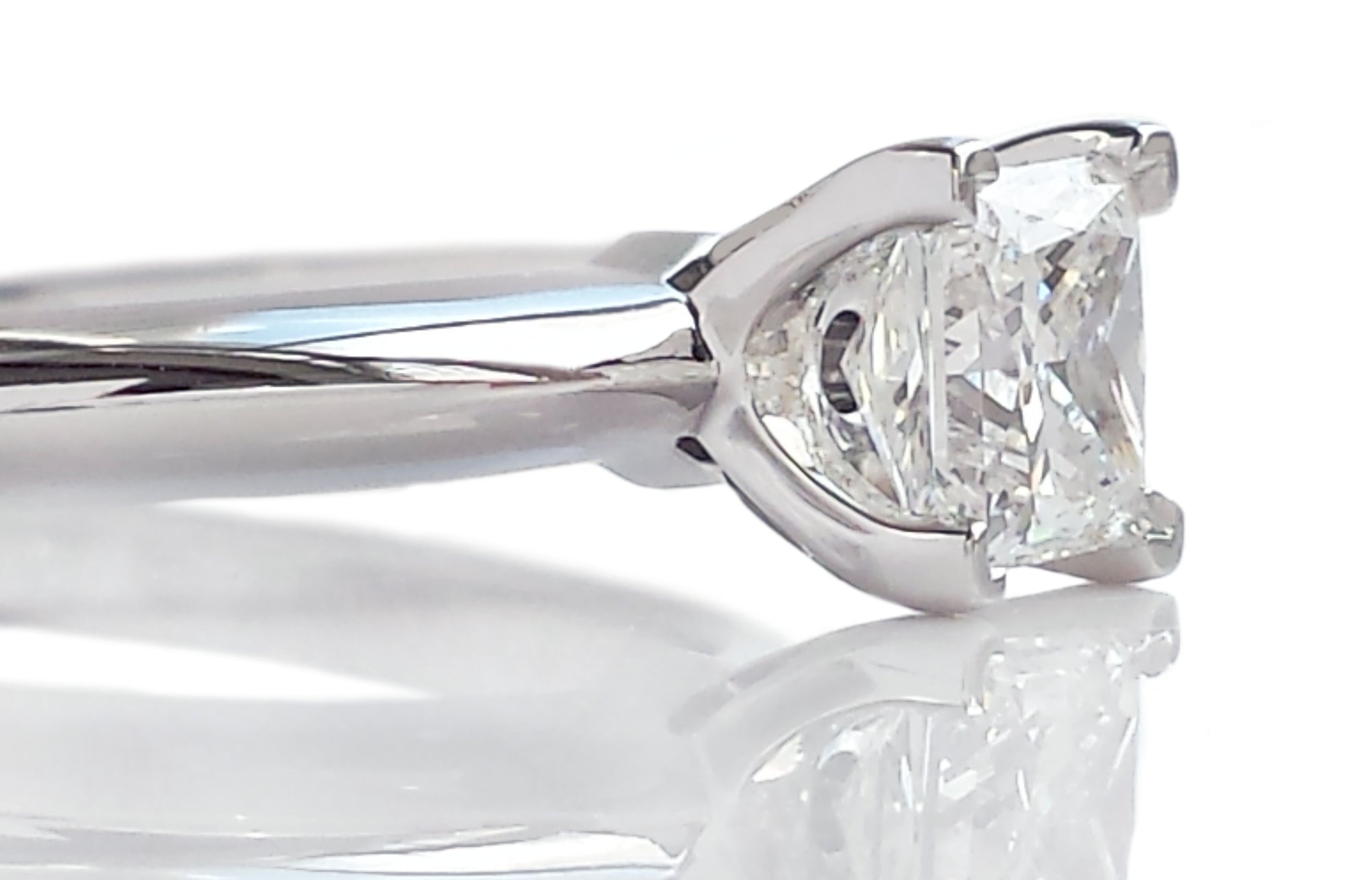 Tiffany & Co. 0.43ct F/VVS2 Princess Cut Diamond Engagement Ring