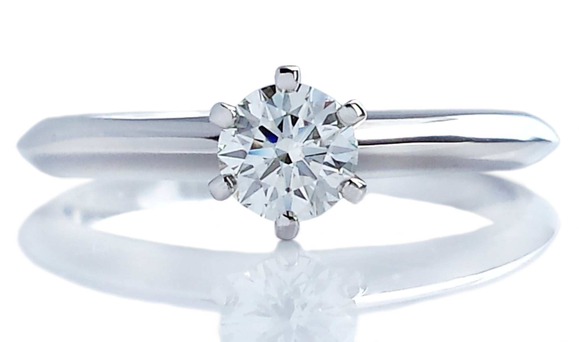 Tiffany & Co 0.33ct I/VS1 Round Brilliant Cut Engagement Ring