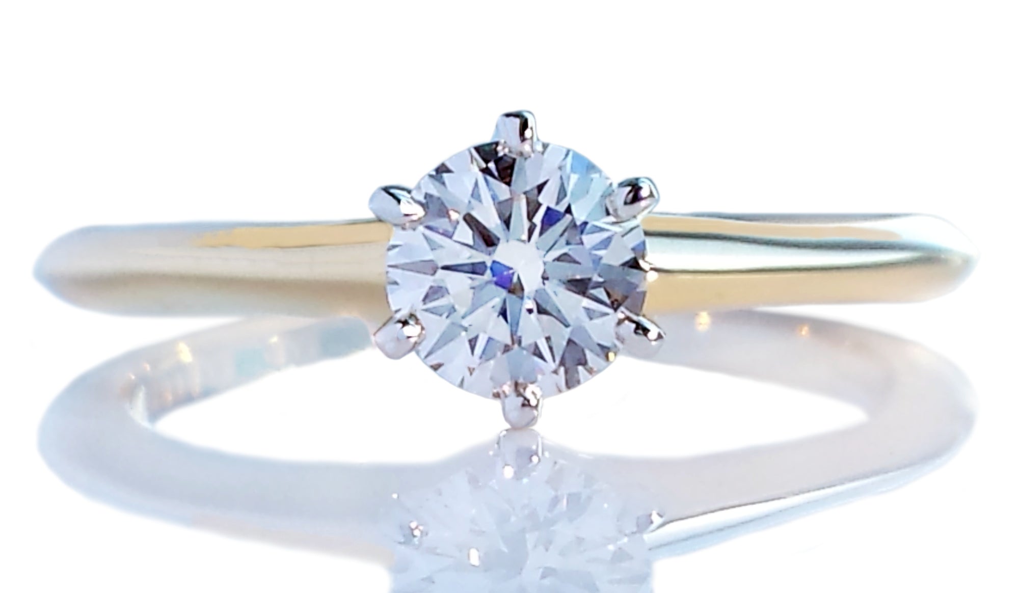 Tiffany & Co. 0.46ct G/VS1 Triple-XXX Round Brilliant Cut Diamond Engagement Ring