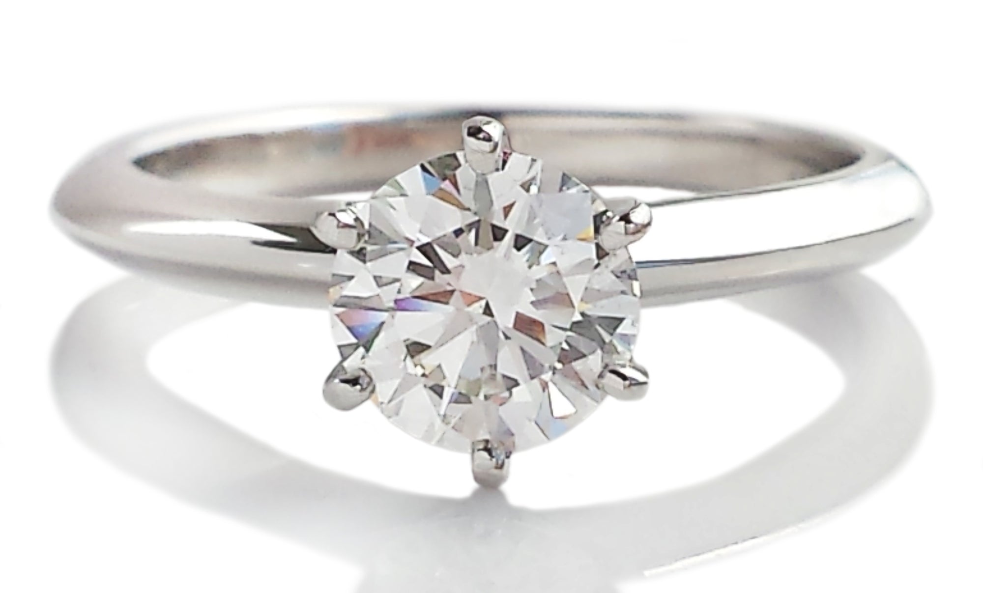 Tiffany & Co. 0.80ct G/VS1 Triple XXX Round Brilliant Diamond Engagement Ring