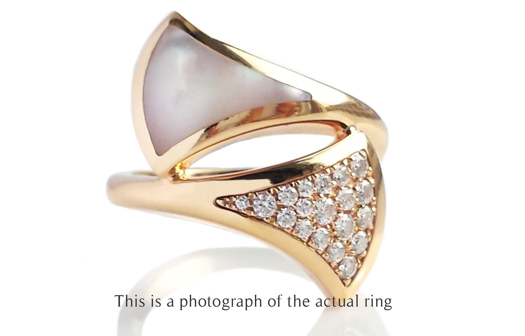 Bulgari Bvlgari Divas' Dream Mother of Pearl & Diamond Ring