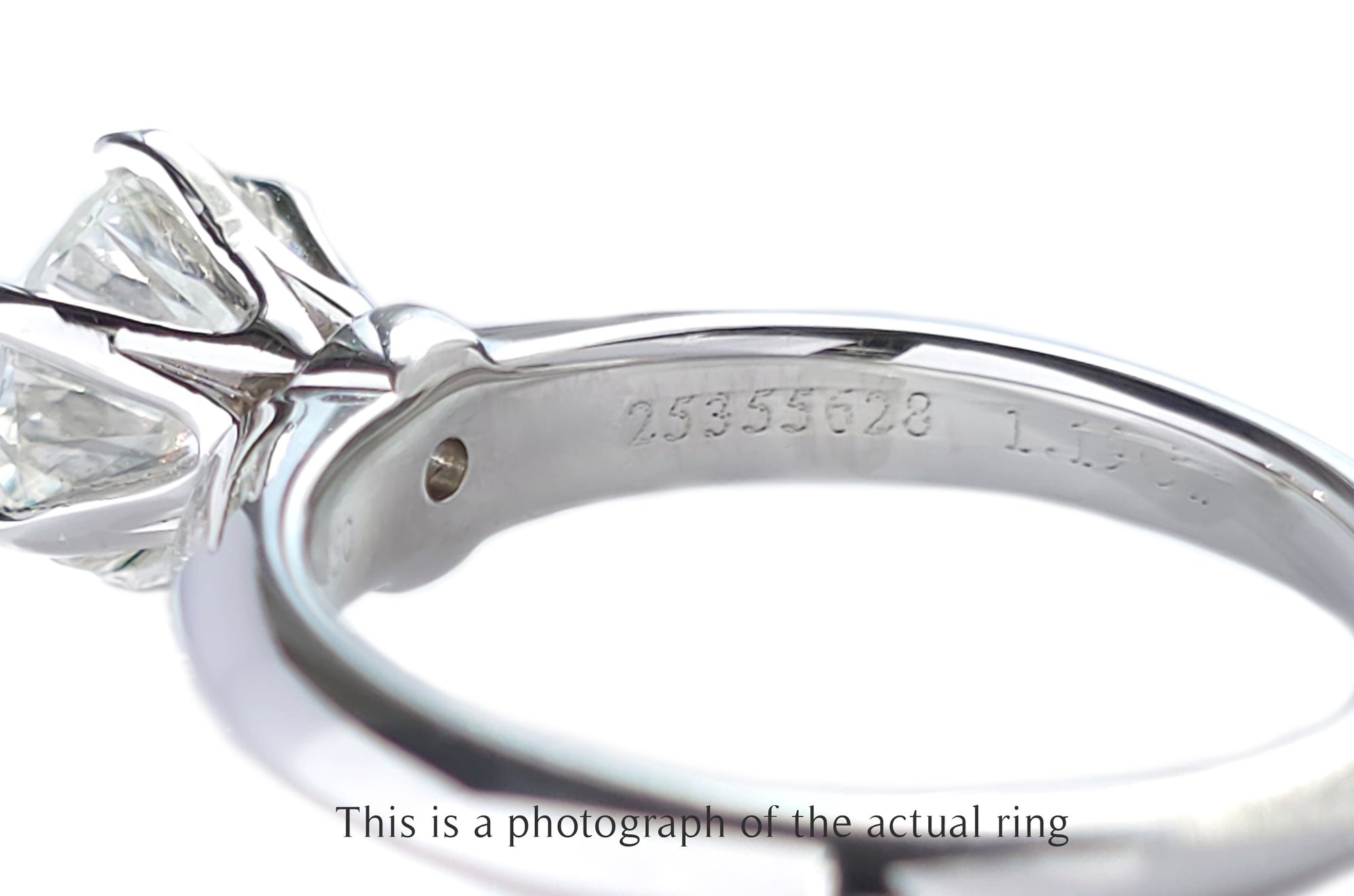 Tiffany & Co 1.19ct H/VS2 Round Brilliant Diamond Engagement Ring