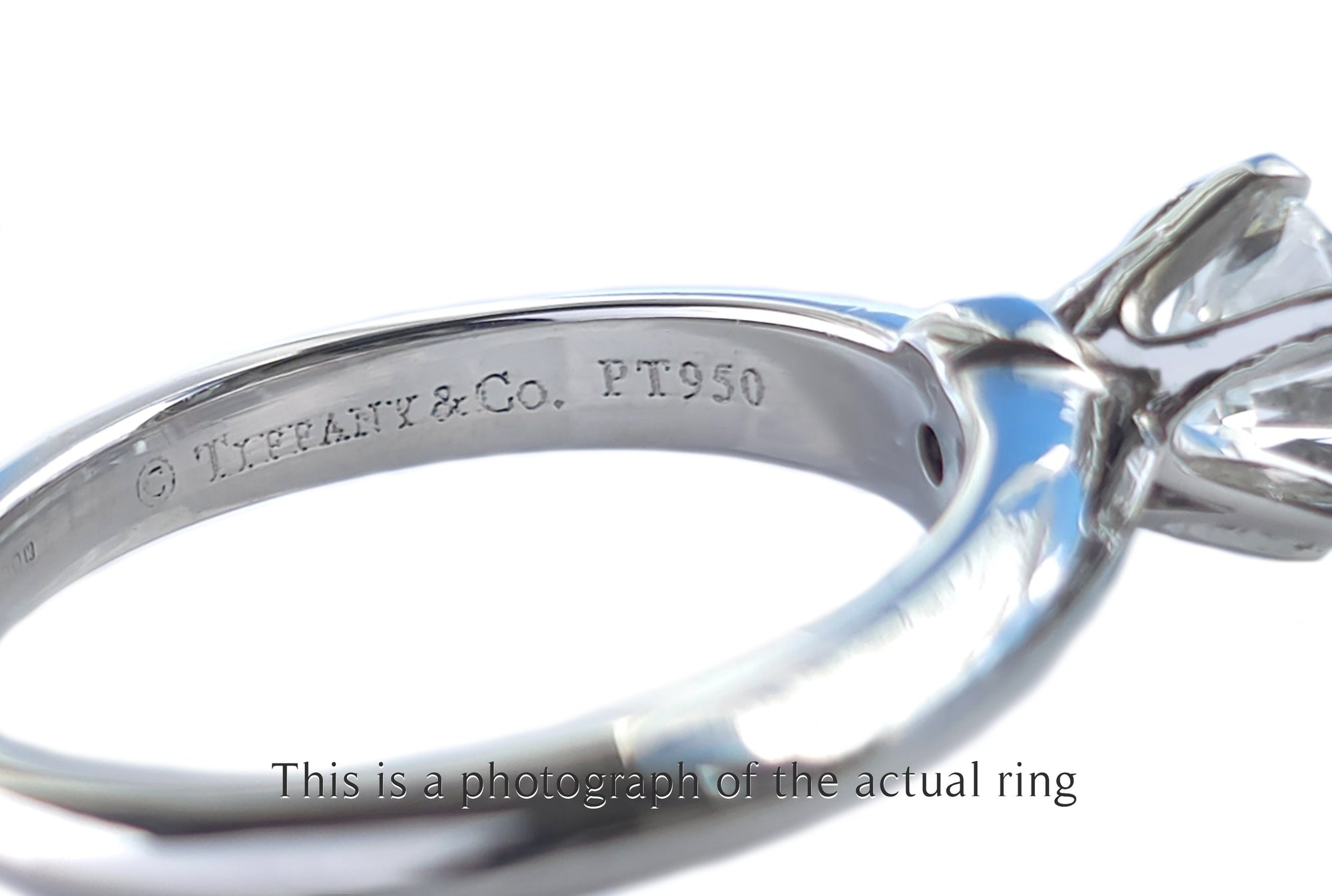 Tiffany & Co 0.79ct H/VVS2 Round Brilliant Diamond Engagement Ring