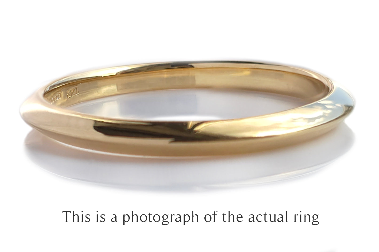 Tiffany & Co 2mm 18k Gold Knife Edge Wedding Band Ring