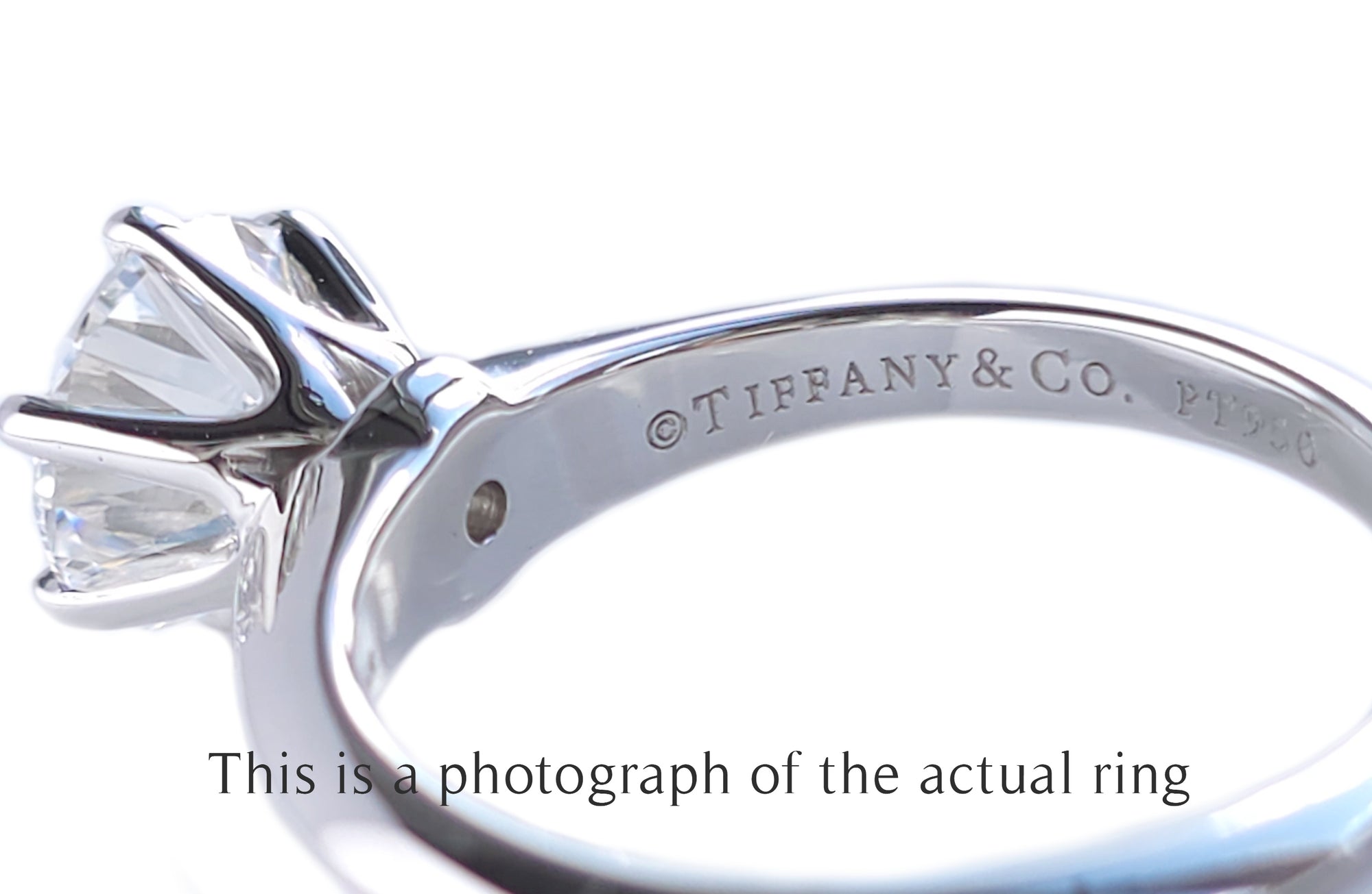 Tiffany & Co 1.21ct F/VS2 Round Brilliant Cut Diamond Engagement Ring
