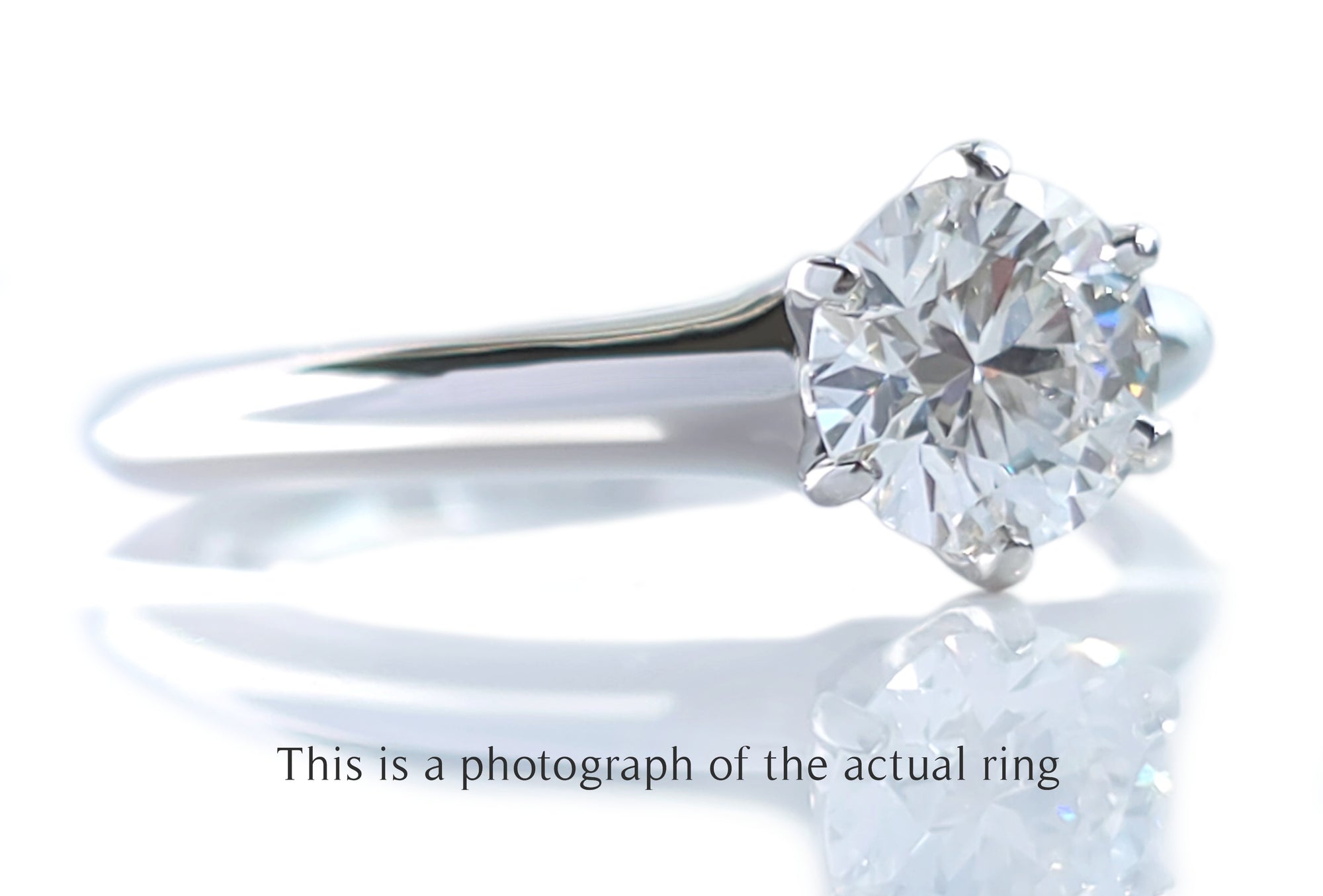 Tiffany & Co 0.93ct F/VS1 Round Brilliant Cut Diamond Engagement Ring