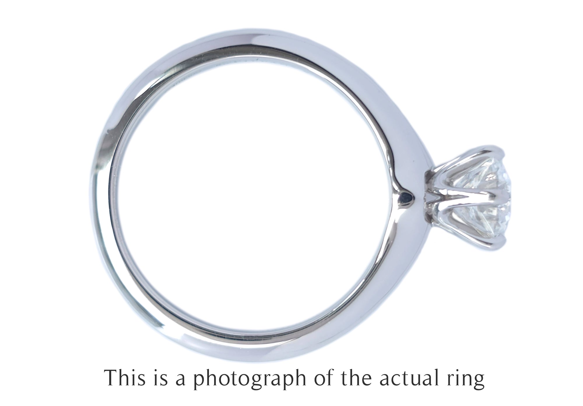 Tiffany & Co 0.93ct F/VS1 Round Brilliant Cut Diamond Engagement Ring
