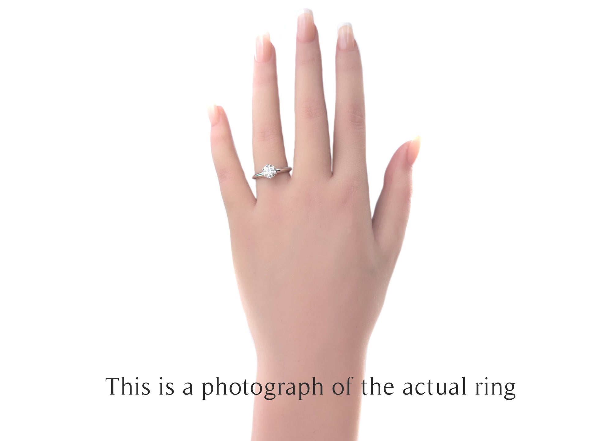 Tiffany & Co 0.93ct F/VS1 Round Brilliant Cut Diamond Engagement Ring