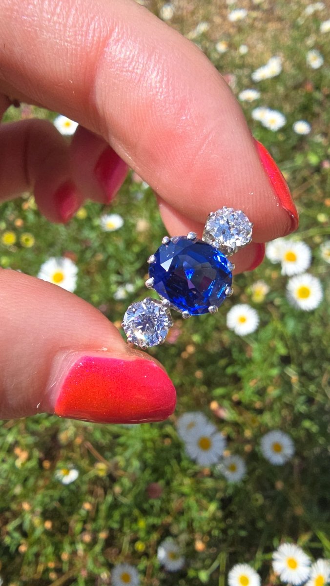 Antique Edwardian 3 Stone Unheated Ceylon Sapphire & Old Cut Diamond Engagement Ring - Bloomsbury Manor Ltd