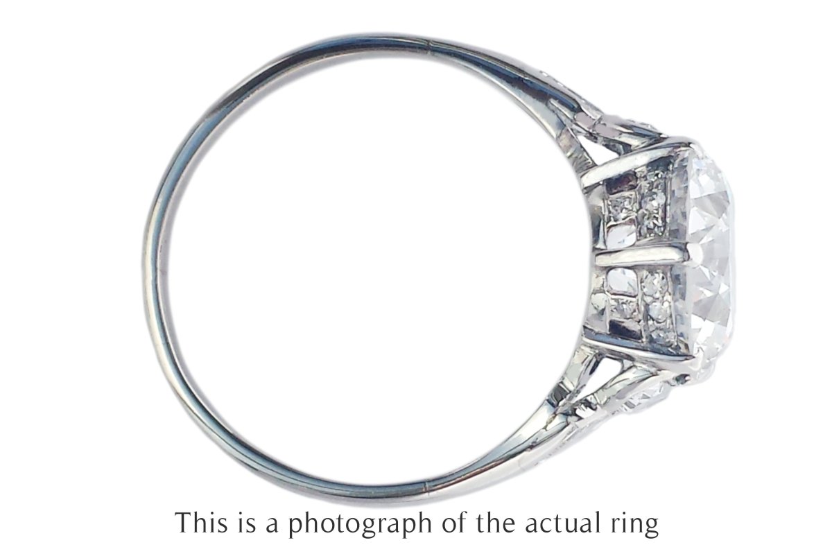 Art Deco 3.75ct E/VS2 Transitional Cut Diamond Engagement Ring - Bloomsbury Manor Ltd