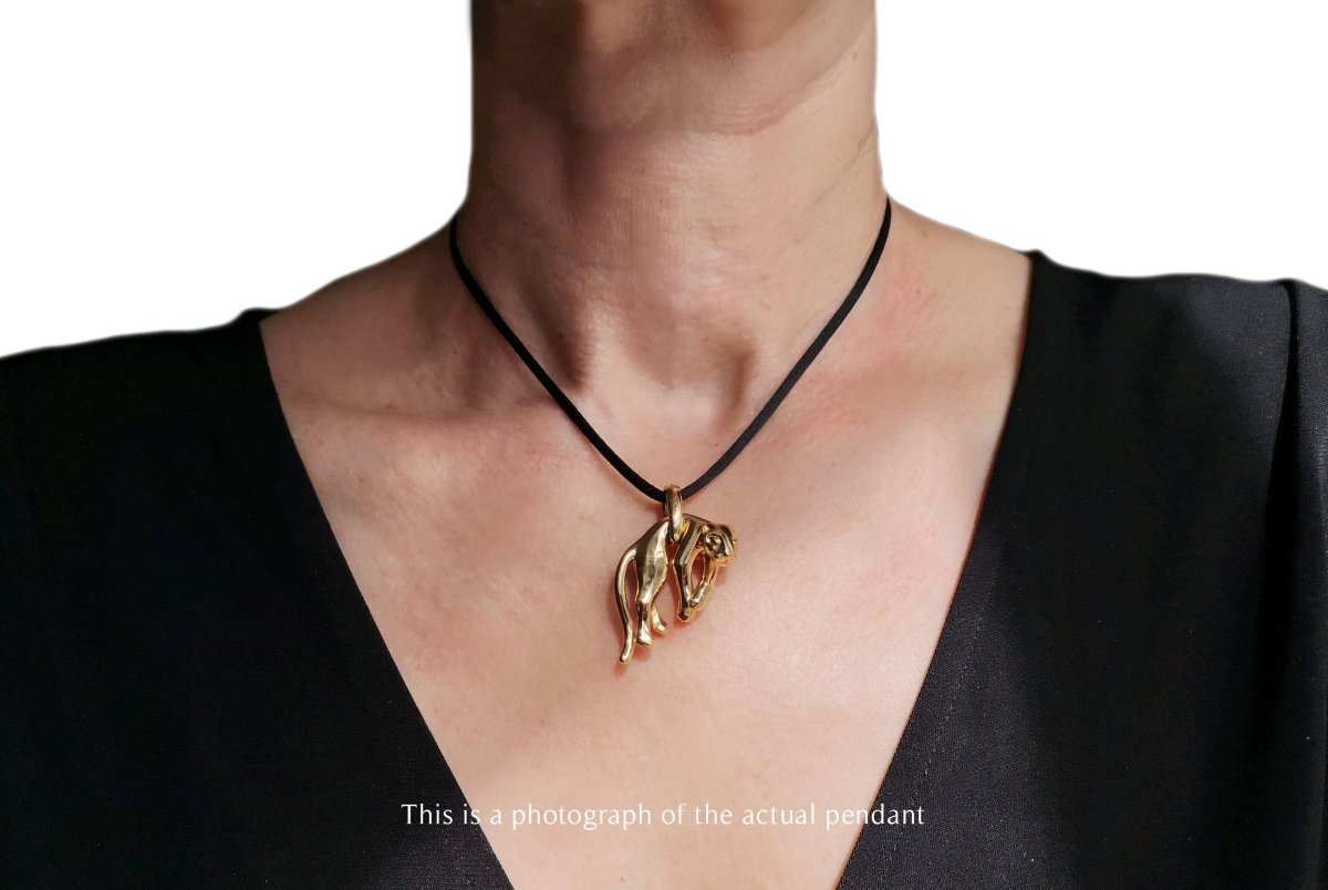 Cartier Panthere Pendant in 18k Gold - Bloomsbury Manor Ltd