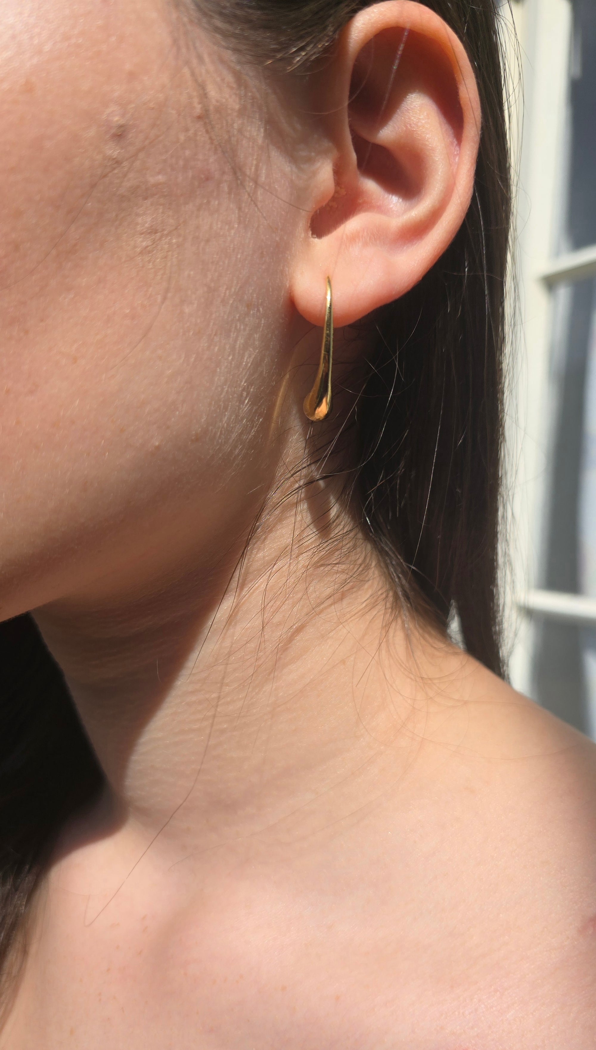 Tiffany & Co Elsa Peretti Teardrop 18 Gold Earrings