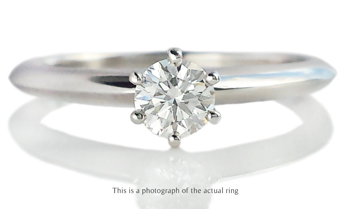 Tiffany & Co 0.31ct H/VS1 Round Brilliant Diamond Engagement Ring - Bloomsbury Manor Ltd