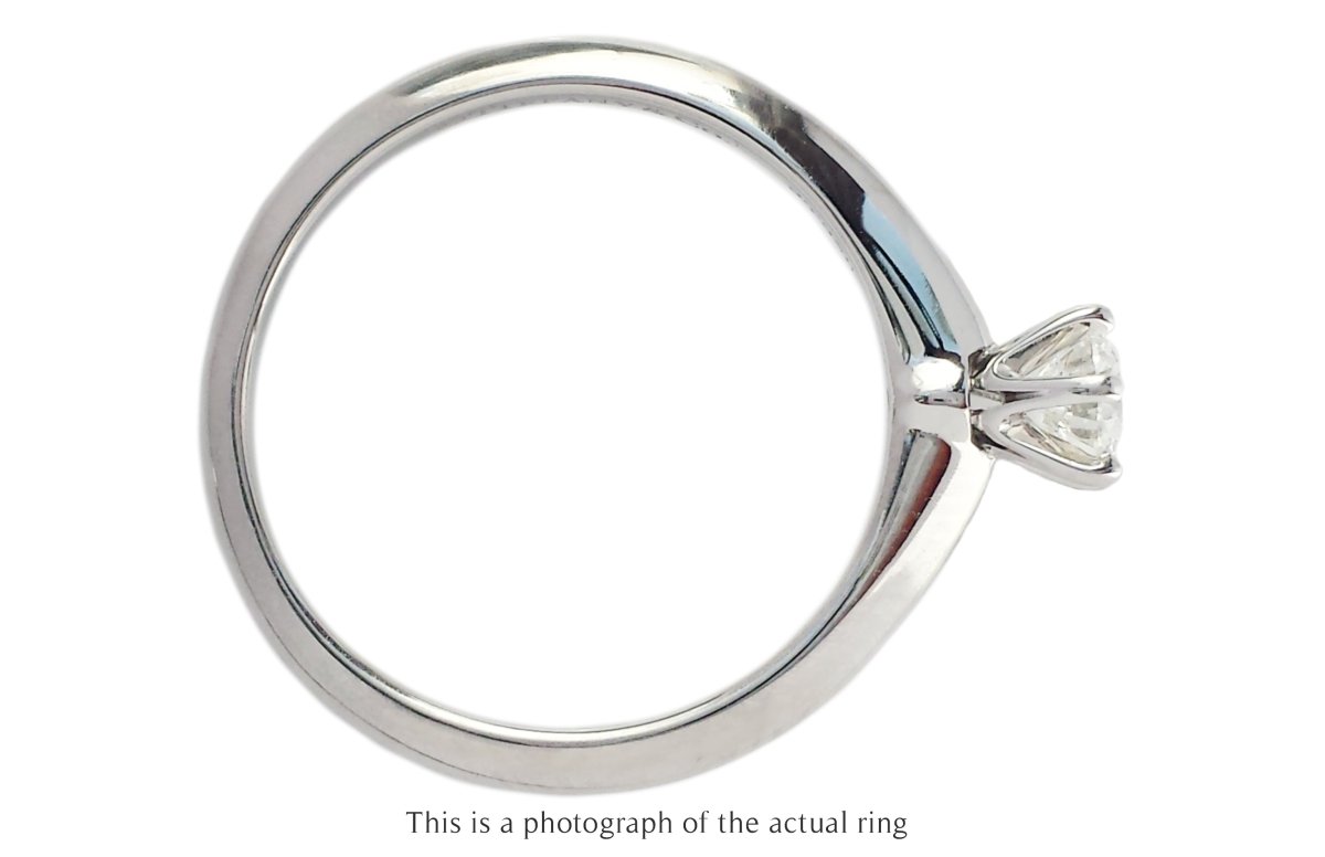 Tiffany & Co 0.31ct H/VS1 Round Brilliant Diamond Engagement Ring - Bloomsbury Manor Ltd